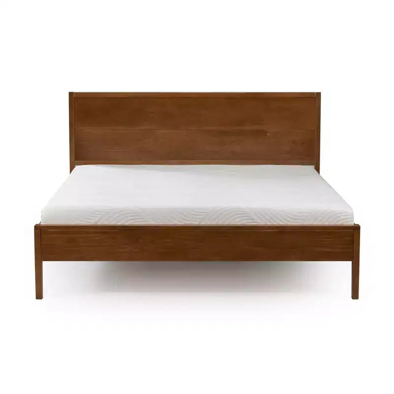 Struttura letto king-size in legno massello con testiera a pannelli, non necessita di rete a molle