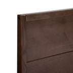 Struttura letto king-size in legno massello con testiera a pannelli, non necessita di rete a molle