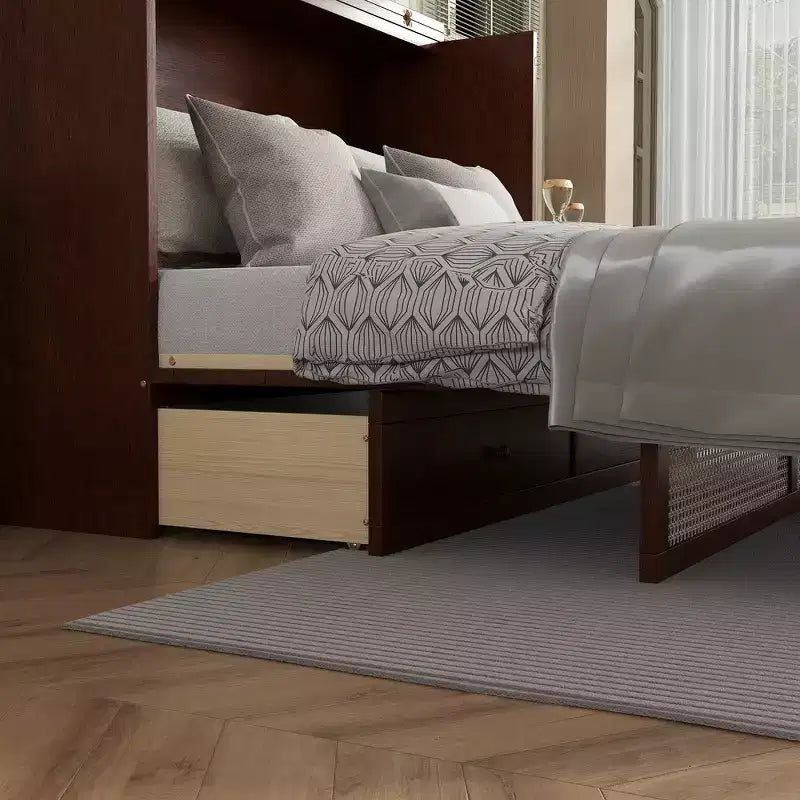 Letto a scomparsa Queen Size in legno di pino con decorazioni in rattan e cassetti contenitore
