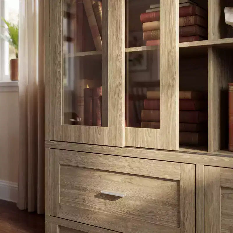 Libreria Espositiva con Finitura Rovere Chiaro: Larghezza 63 cm, Ante Scorrevoli in Vetro + Cassetti Contenitori, Organizer Capiente per Studi e Soggiorni
