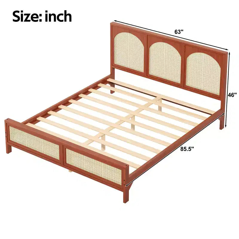 Letto a piattaforma in legno con testiera ad arco in rattan